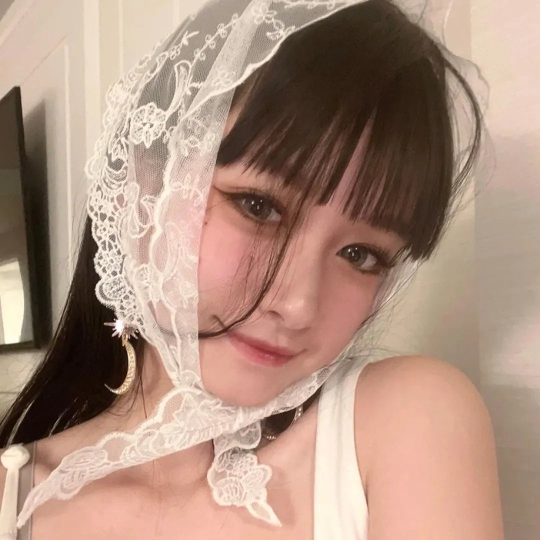黄蜂女